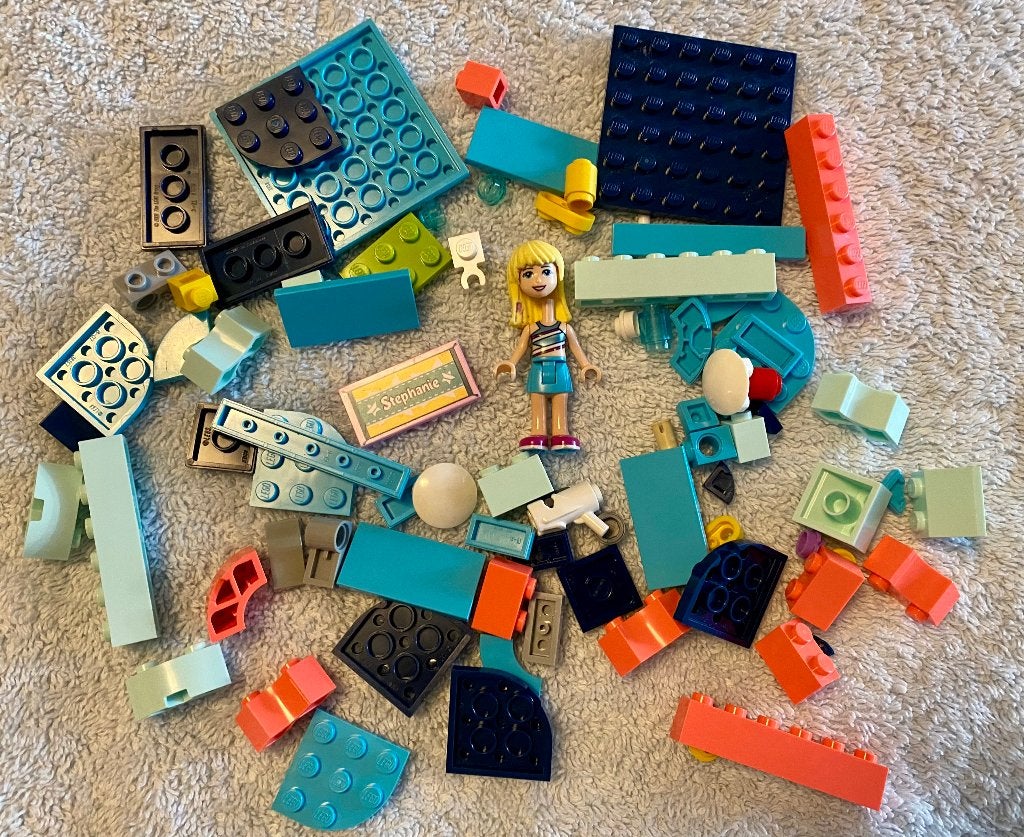 LEGO Friends 41386 Stephanie's Summer Heart Box (compleet), Lego, Friends, Ophalen of Verzenden, Zo goed als nieuw