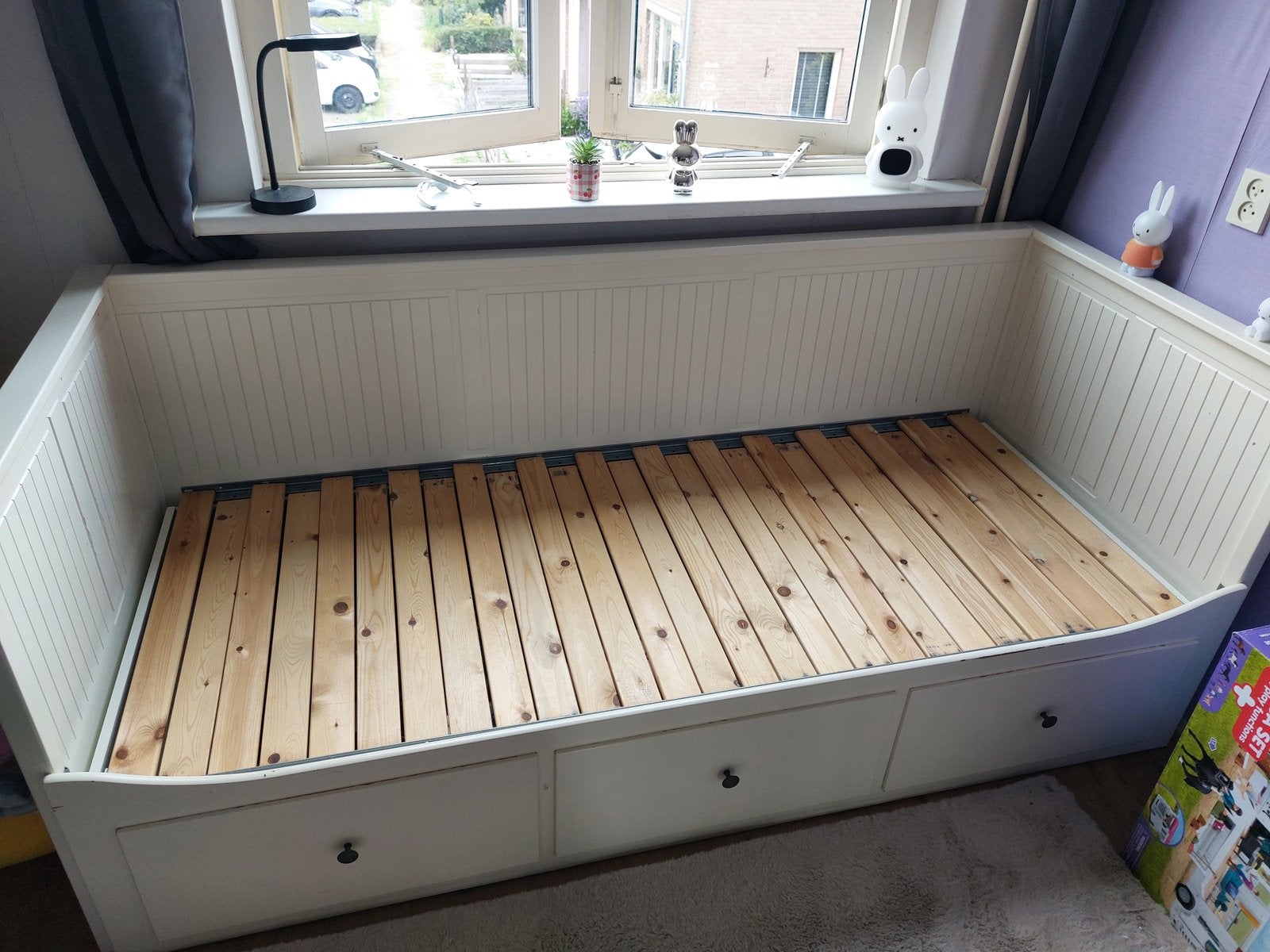 Ikea hemnes bedbank uitschuifbed incl. 2 matrassen, Ophalen, 85 tot 100 cm, Gebruikt, Matras