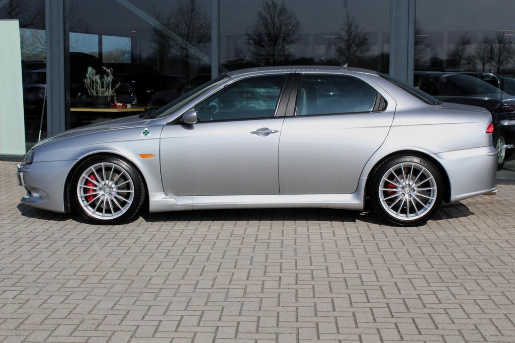 Alfa Romeo 156 3.2 V6 GTA COMPLETE HISTORIE! (bj 2004), Auto's, Zwart, 252 pk, Leder, Sedan