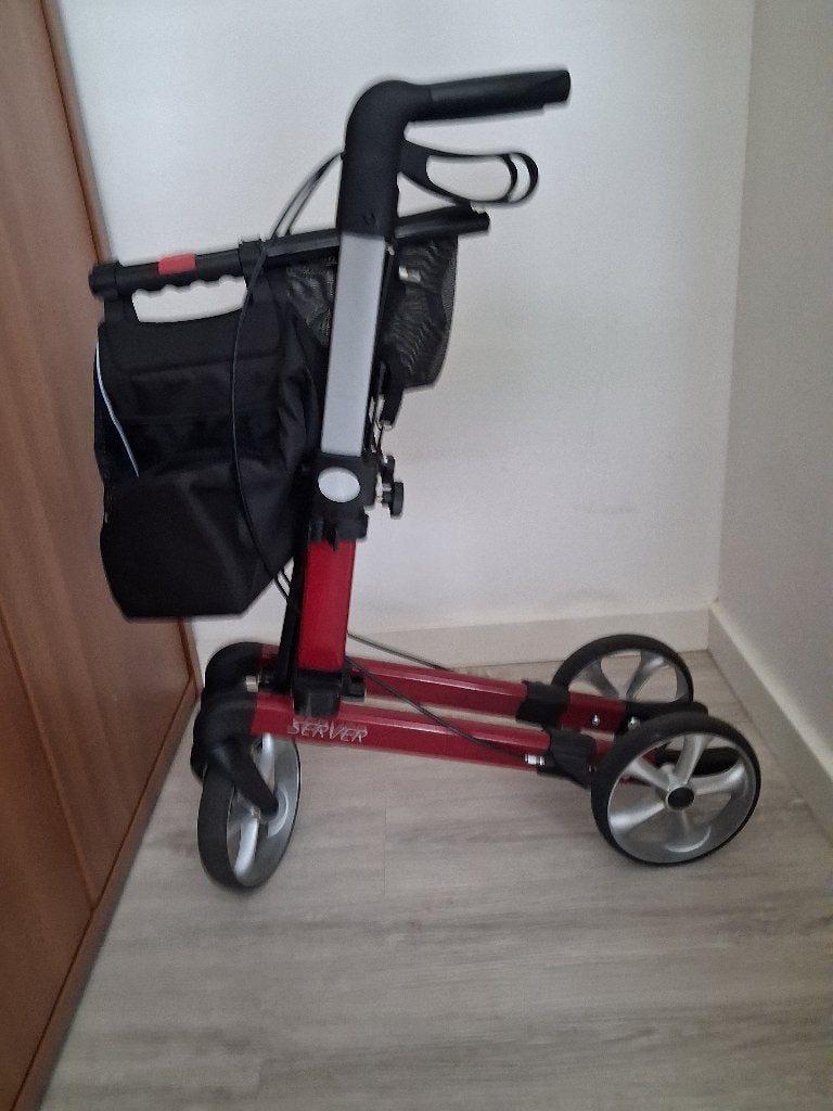 Te Koop Rollator, Ophalen, Zo goed als nieuw