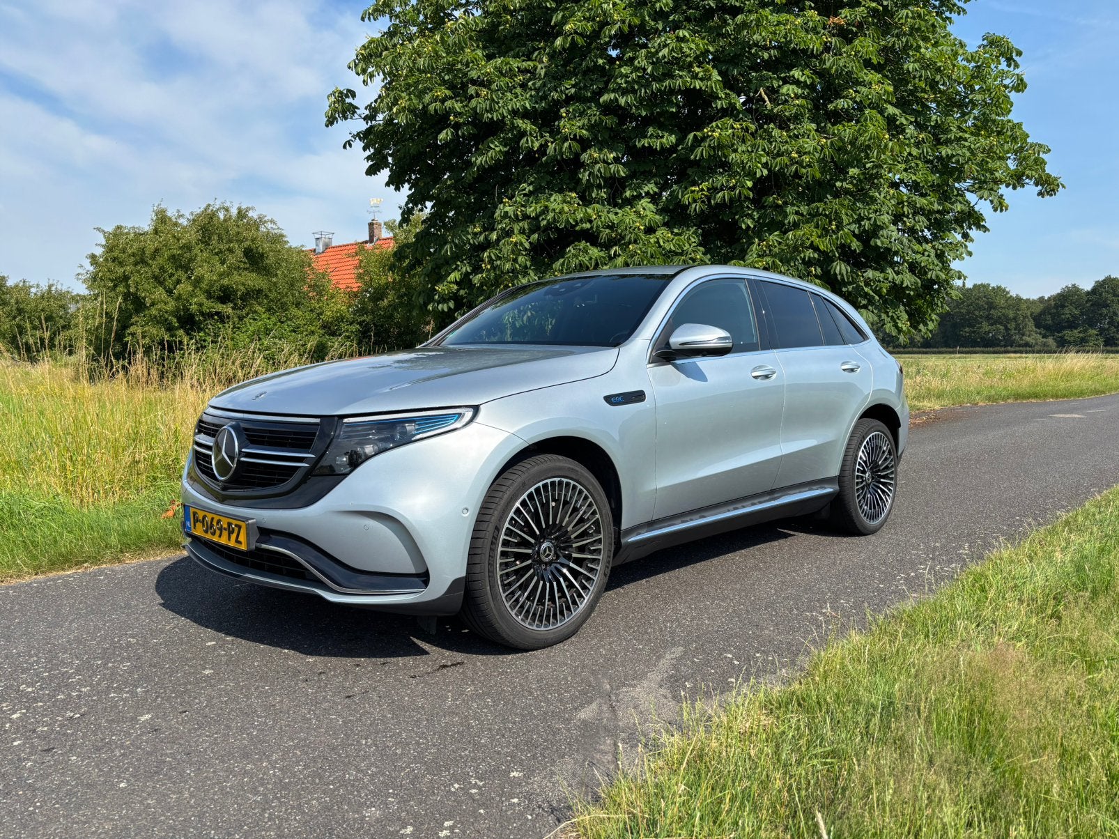 Mercedes-Benz EQC 400 4MATIC premium plus marge, Auto's, Mercedes-Benz, Particulier, EQC, 360° camera, 4x4, ABS, Achteruitrijcamera