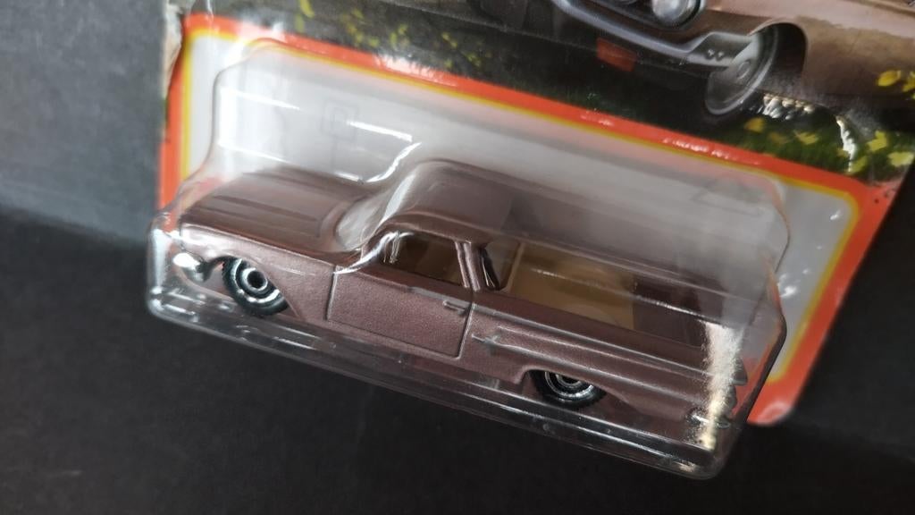 Chevrolet El Camino 1960 1:64 3inch Matchbox Pol, Auto, Verzenden, Nieuw, Matchbox@mattel.com