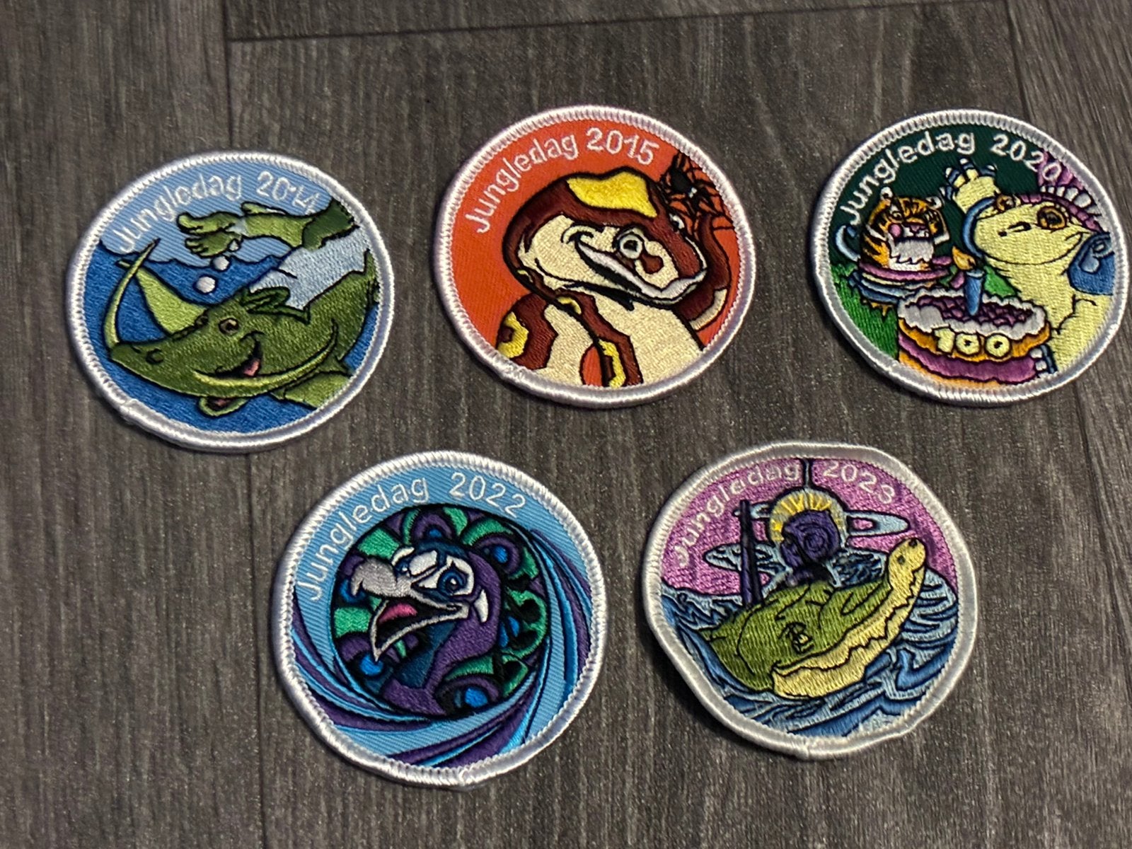 Scouting jungledag badges, Ophalen of Verzenden, Zo goed als nieuw, Embleem, Speld of Insigne