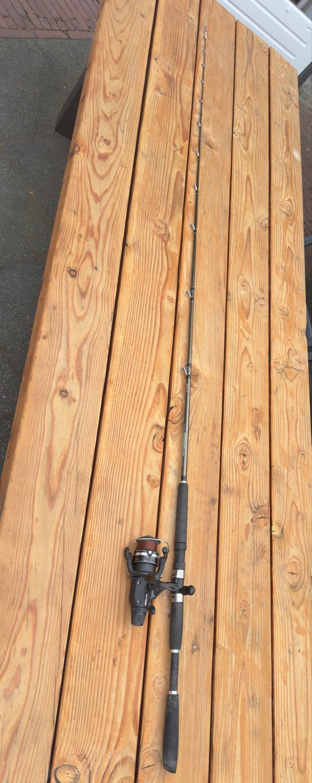 Shimano molen met hengel, Watersport en Boten, Ophalen, Zo goed als nieuw, Complete hengel