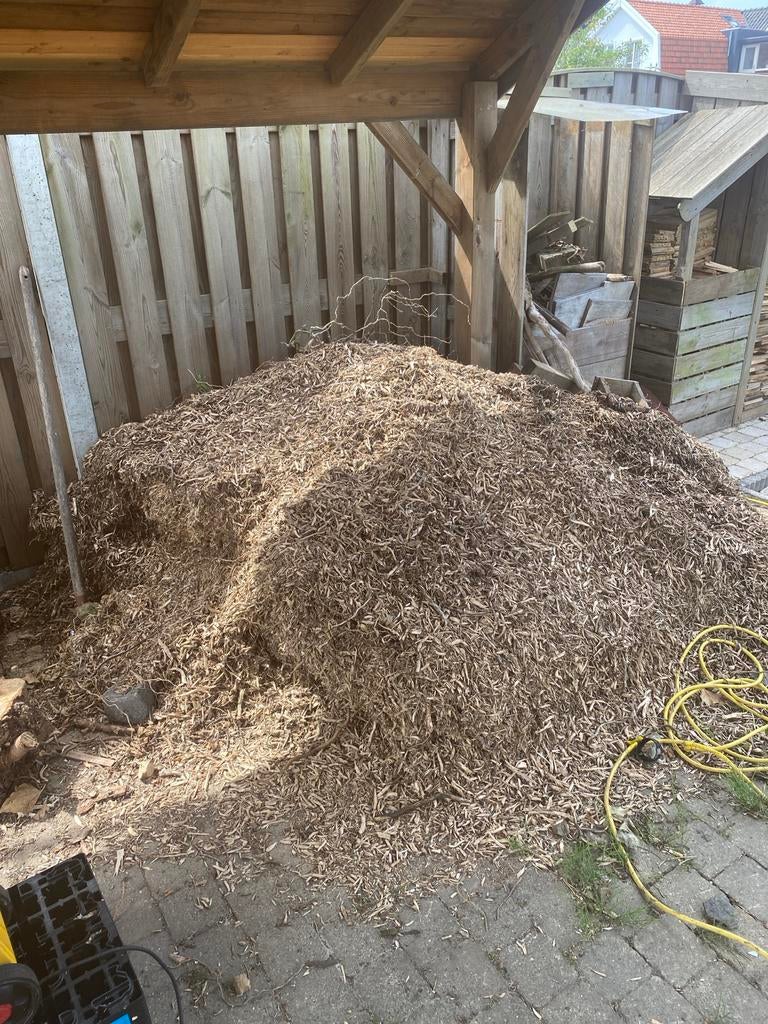 Grote berg houtsnippers voor tuin of brandhout, 6 m³ of meer, Ophalen, Overige houtsoorten, Takken