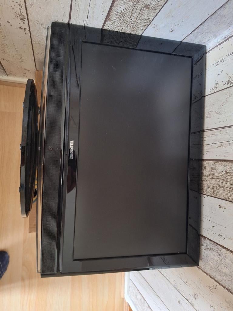 Telefunken LCD 2209DVD TV met ingebouwde DVD-speler, Ophalen of Verzenden