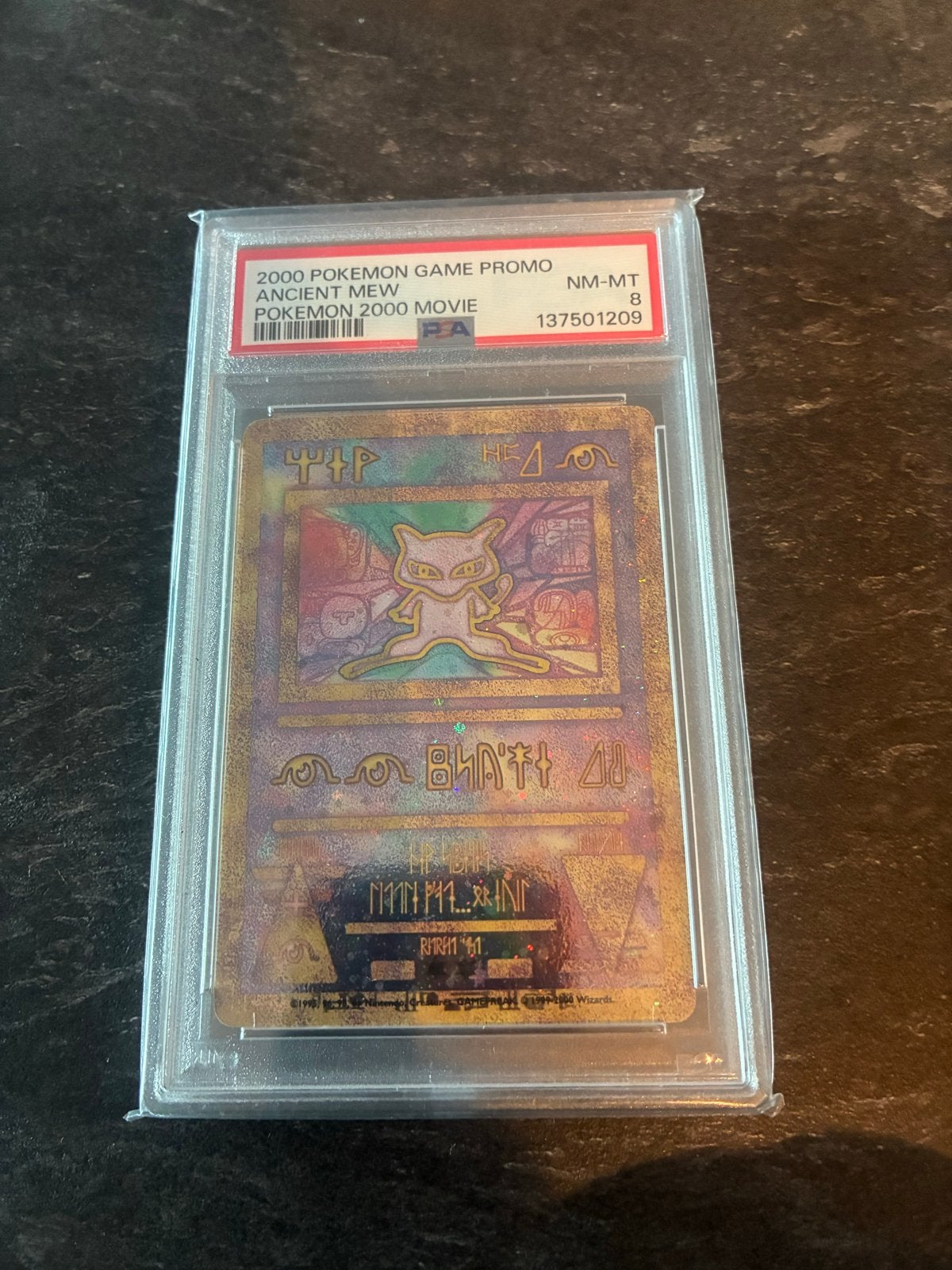 Ancient Mew Pokémon Kaart psa 8 - 2000 Movie Promo, Hobby en Vrije tijd, Verzamelkaartspellen | Pokémon, Ophalen of Verzenden