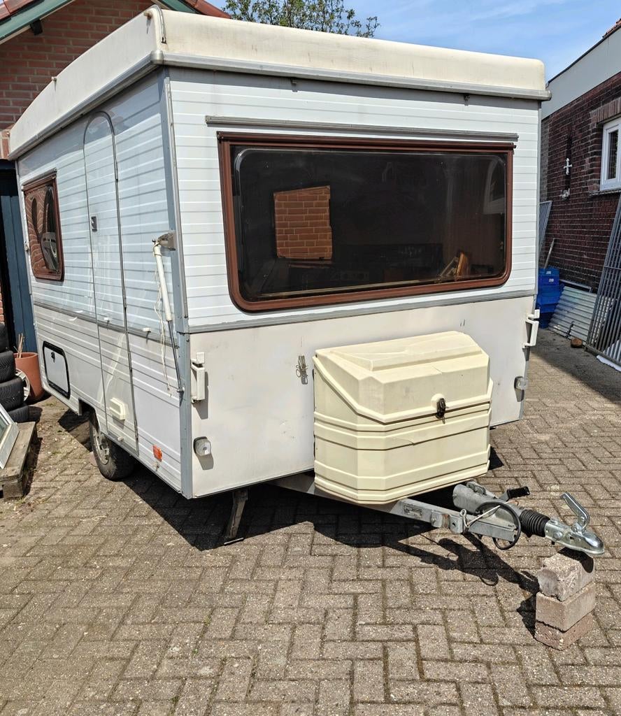 Vouwcaravan Esterel, Ophalen