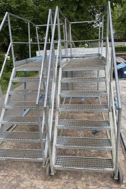 Stevige bordestrap/ container trap verzinkt staal industrie, Doe-het-zelf en Verbouw, Ladders en Trappen, Niet ingevuld, Gebruikt