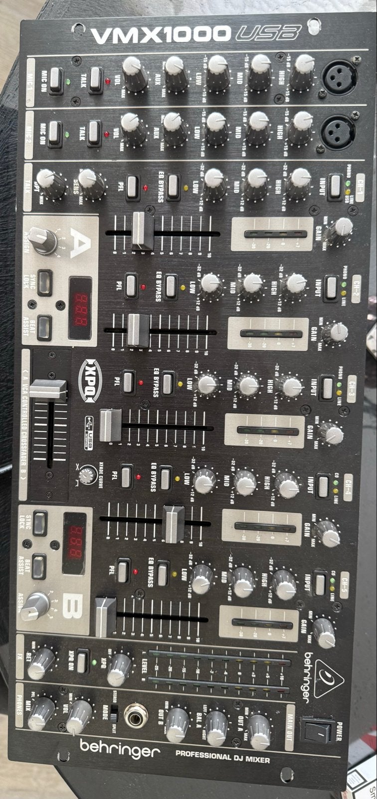 Behringer VMX1000USB mengpaneel, Ophalen of Verzenden, Gebruikt, 5 tot 10 kanalen, Microfooningang