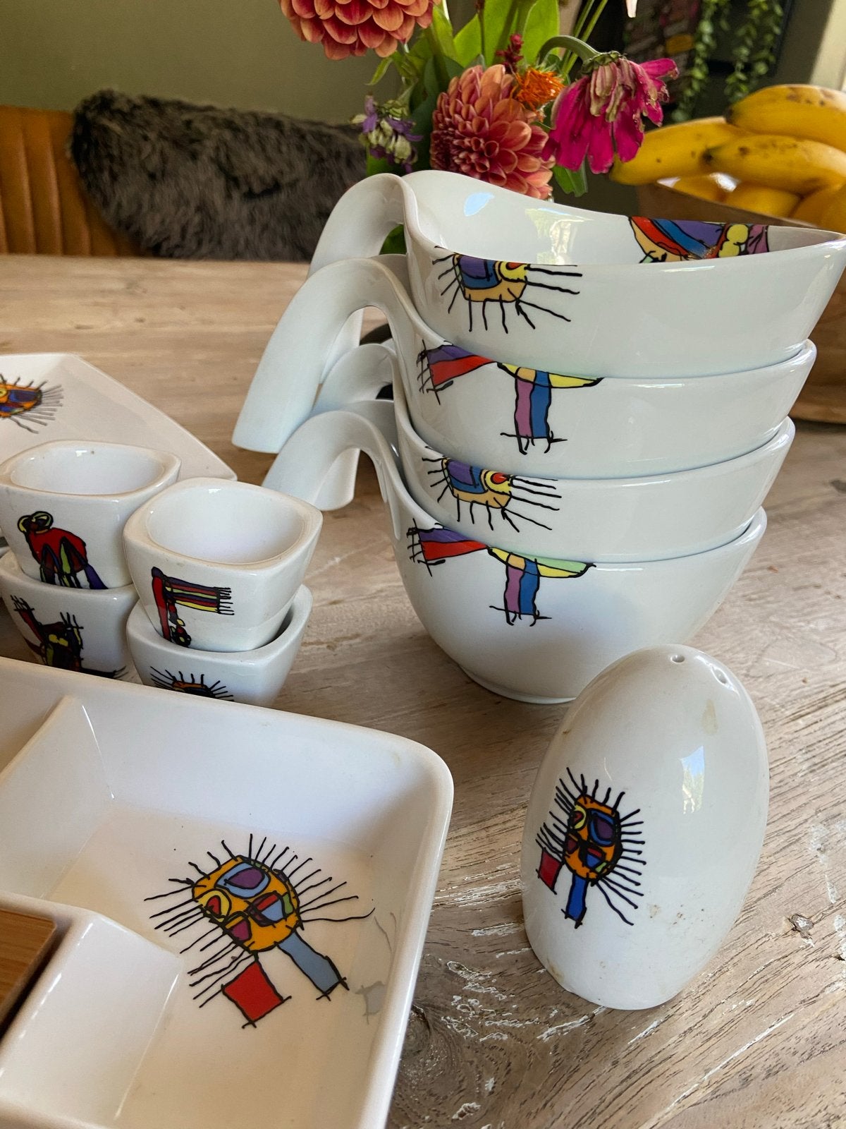 Yong Beast servies, Gebruikt, Keramiek, Ophalen of Verzenden, Modern