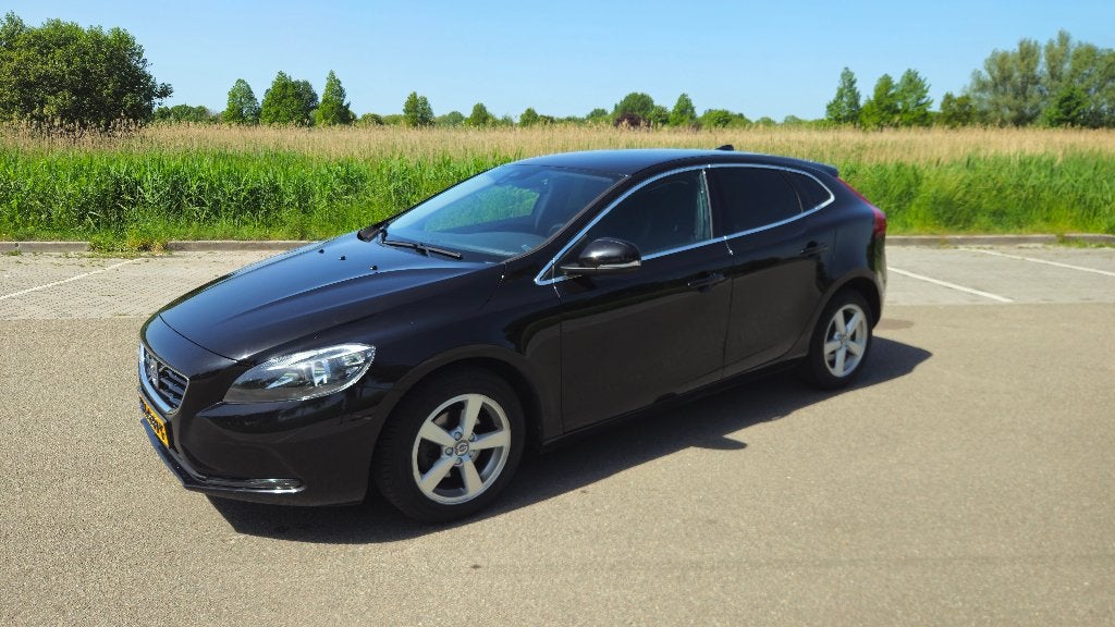 Volvo V40 2.0 D2 120PK 2015 Zwart, Auto's, Volvo, Particulier, V40, ABS, Adaptive Cruise Control, Airbags, Airconditioning, Alarm