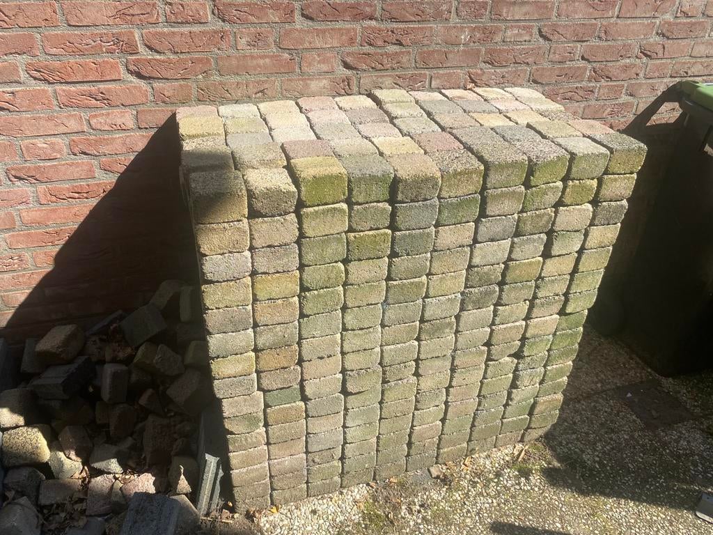 Gratis koppelstones Stenen tuin 10x10cm, Ophalen, Gebruikt, Klinkers, 5 tot 10 m²