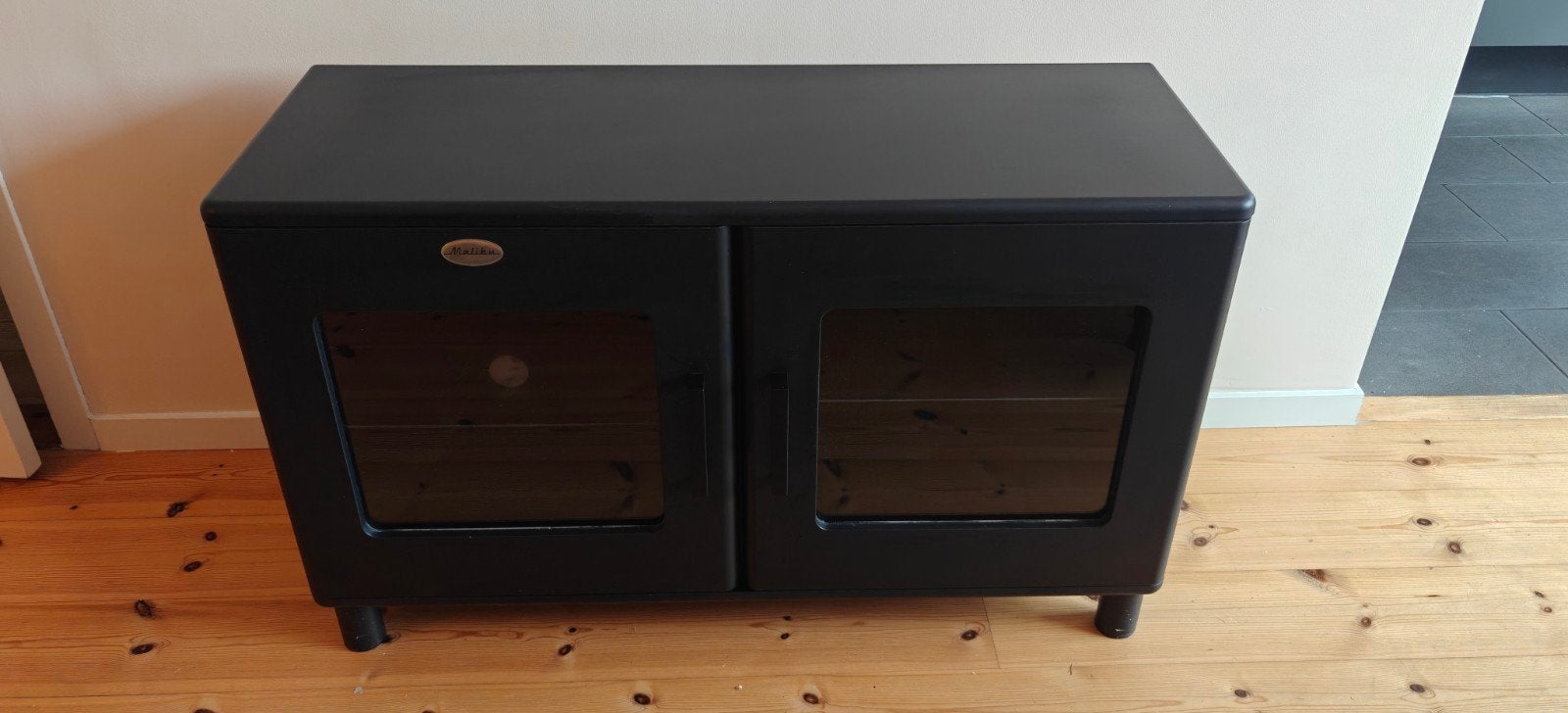 Malibu kast mat zwart, Ophalen, Gebruikt