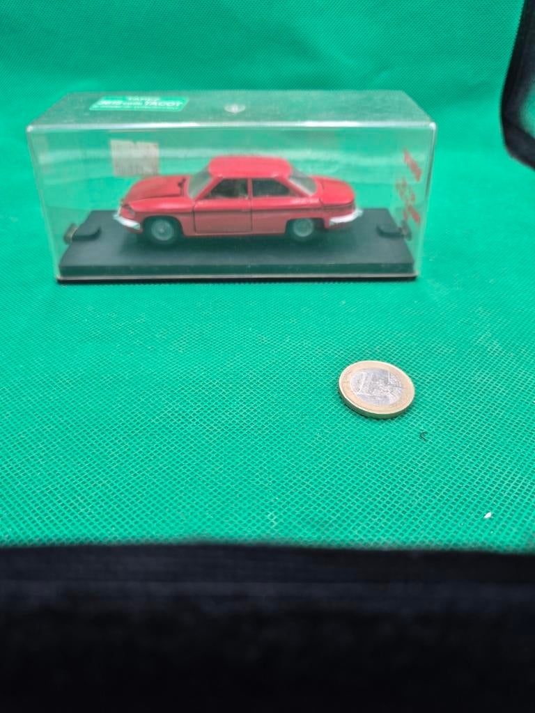 40 panhard 24bt 1/43 verem, Ophalen of Verzenden, Zo goed als nieuw, Auto
