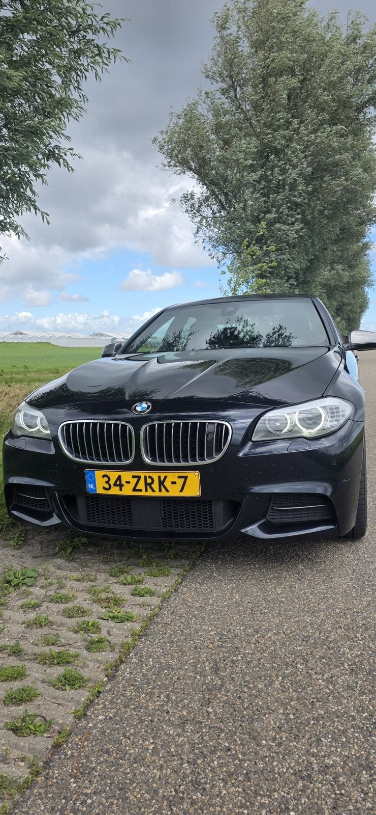 BMW 5-Serie 3.0 M550d Xdrive AUT 2013 Zwart, Auto's, Automaat, Zwart, 2000 kg, Zwart