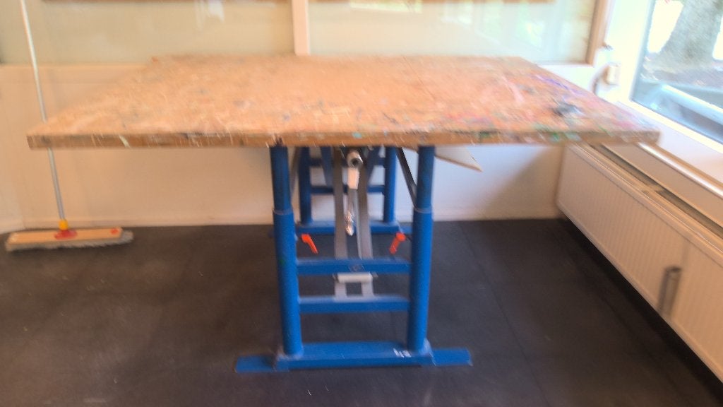 In hoogte verstelbare werkbank/tekentafel, Ophalen, Gebruikt, 170 cm of meer