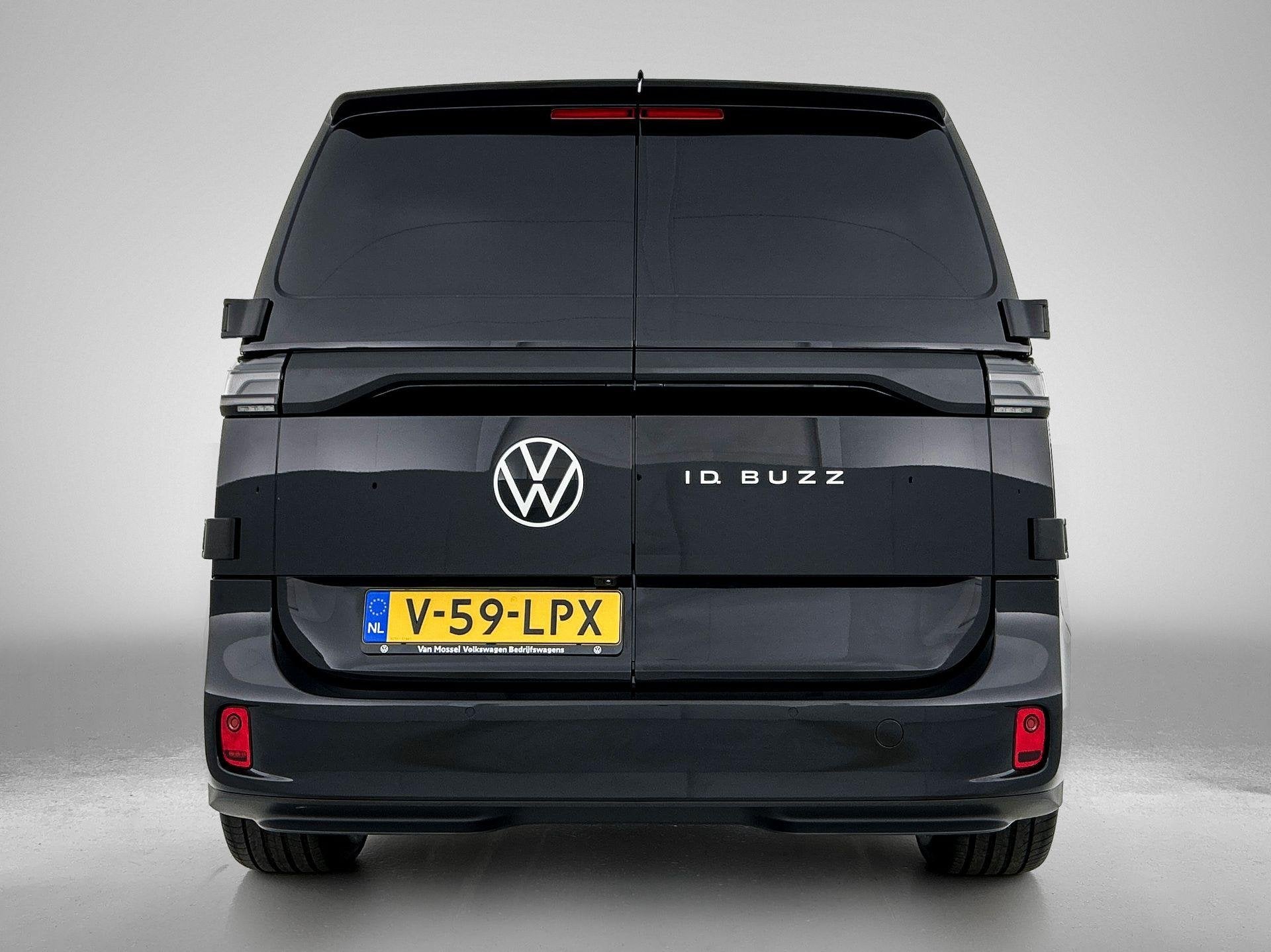 Volkswagen ID. Buzz Cargo 79 kWh 286 PK | Airco | Trekhaak |, Auto's, Automaat, 12 maanden, 459 km, Zwart