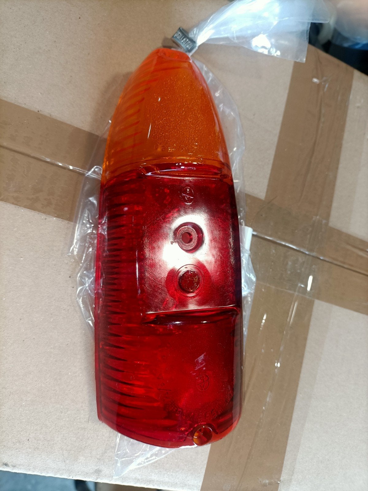 Autobianchi bianchina achterlicht glas, Ophalen