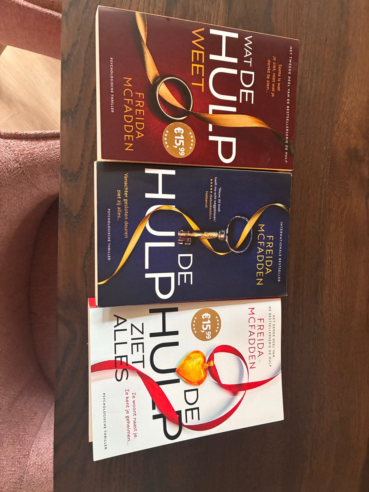 3 delen van de hulp Freida Macfadden - Super spannend, Boeken, Thrillers, Gelezen, Nederland, Ophalen of Verzenden