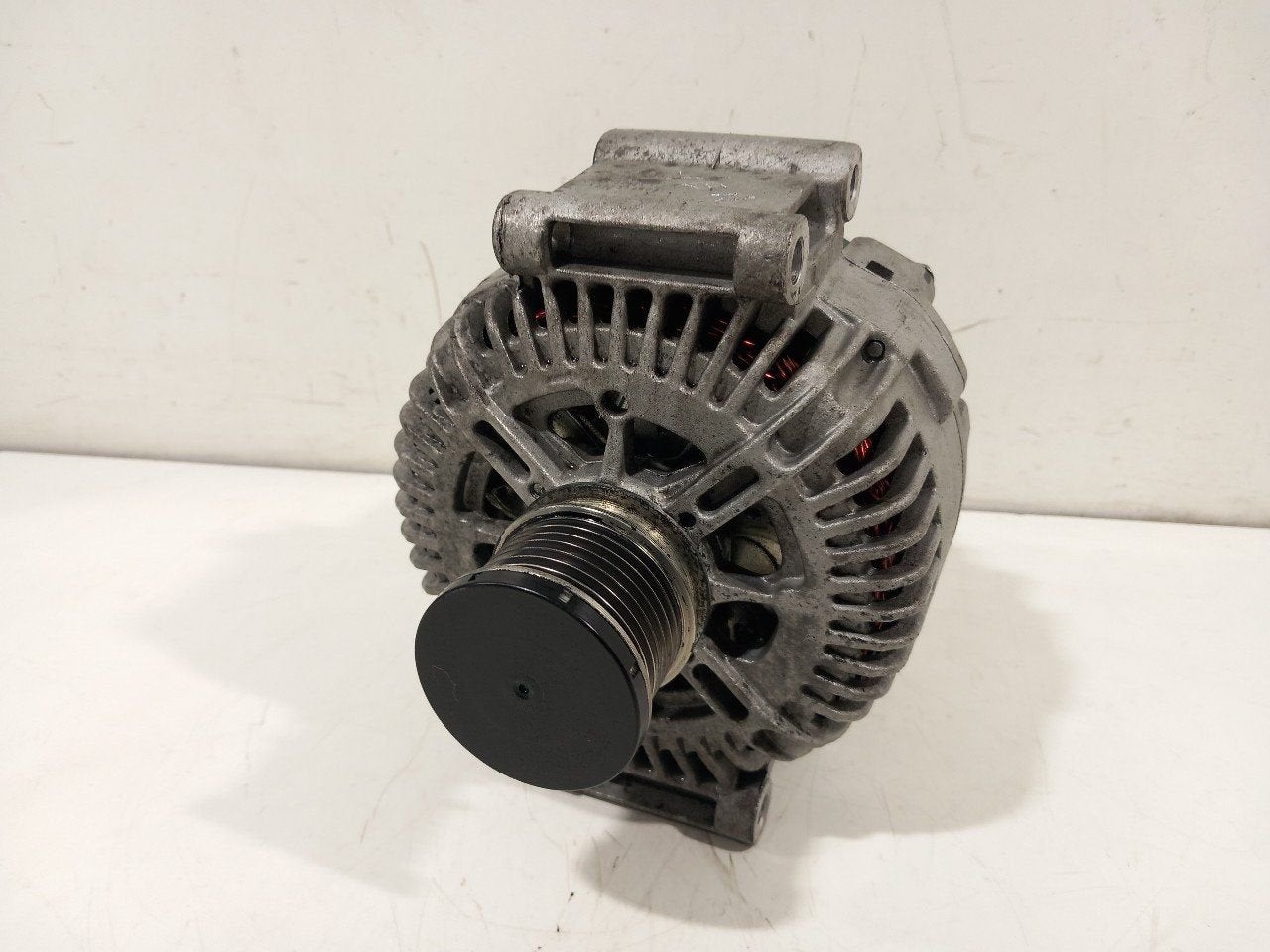 Dynamo Mercedes-Benz C-Klasse, Onderdelen@venauto.nl, Van der Ven Autorecycling B.V., Gebruikt, Ettenseweg 76, 4706 PB Roosendaal, The Netherlands