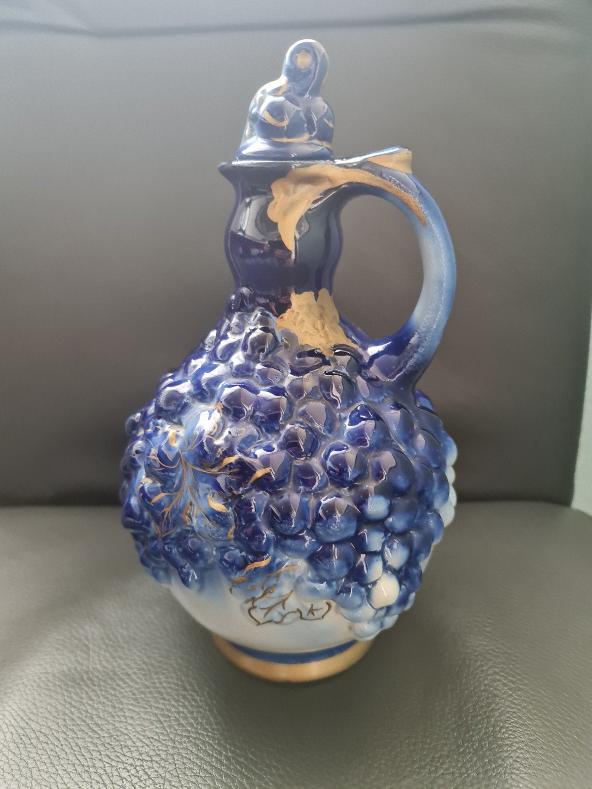 Vintage Blauw-Witte Druiven Karaf met Gouden Details, Ophalen of Verzenden