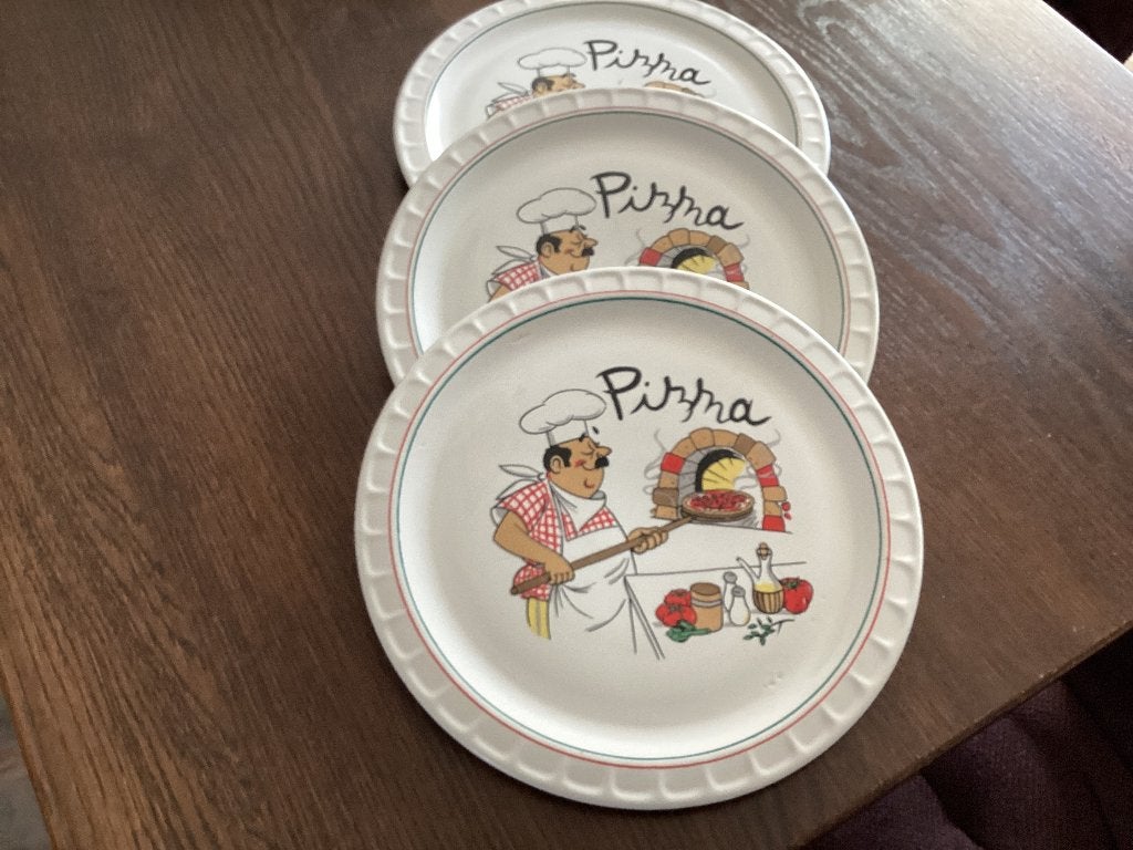 Vintage 3 Pizza-borden doorsnee 30cm, Huis en Inrichting, Keuken | Servies, Ophalen, Keramiek, Zo goed als nieuw, Bord(en)