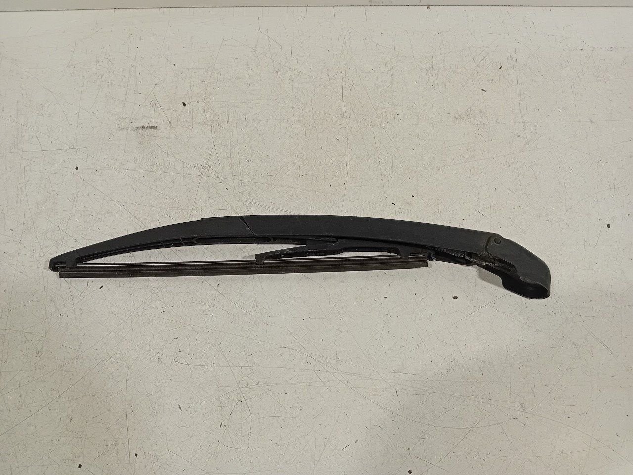 Ruitenwisserarm achterruit Ford Ka, Onderdelen@venauto.nl, Van der Ven Autorecycling B.V., Gebruikt, Ettenseweg 76, 4706 PB Roosendaal, The Netherlands