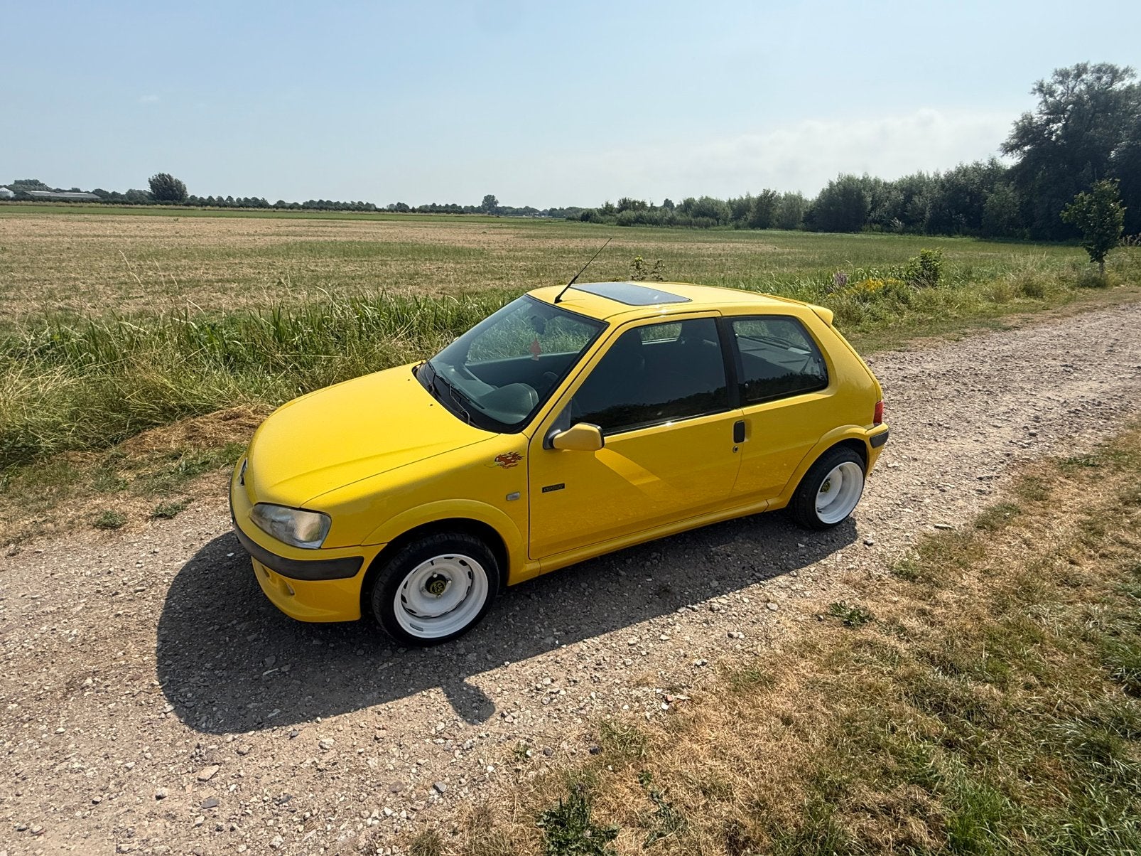Peugeot 106 1.1 sport 2000 Geel, Voorwielaandrijving, Stof, 4 cilinders, 400 kg