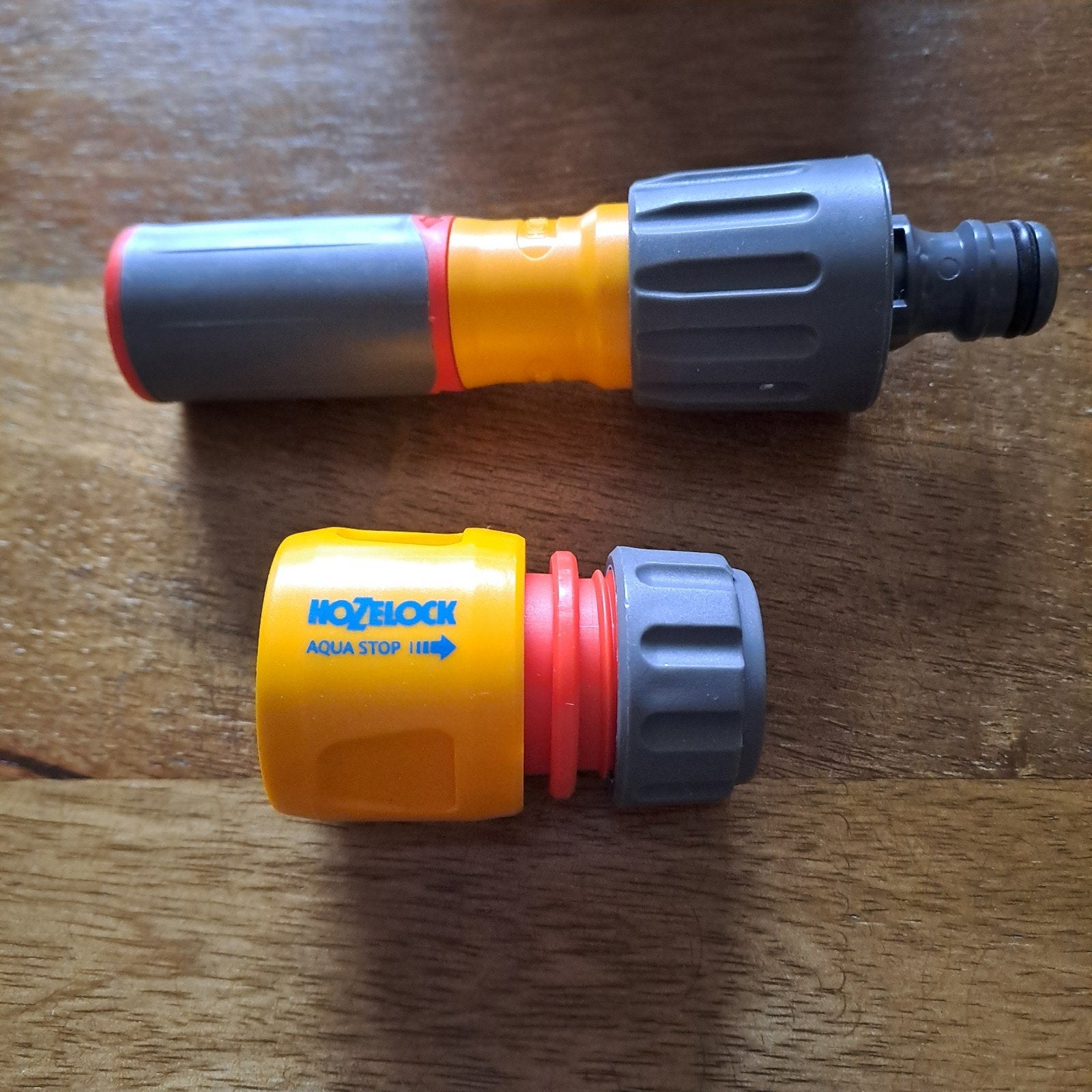 Hozenlock verstelbare tuinspuit inclusief koppeling. NIEUW!, Tuin en Terras, Tuinslangen, Ophalen of Verzenden, Nieuw, Tuinslangkoppeling