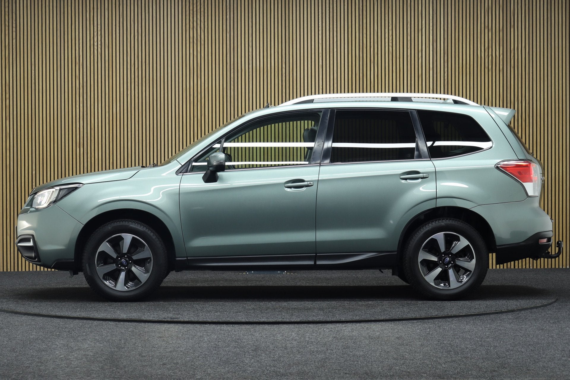 Subaru Forester 2.0 Premium AWD | Elek. Glazen Panoramadak |, Auto's, Subaru, 15 km/l, 4 cilinders, Bedrijf, Forester