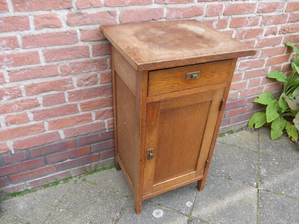 Antiek massief eiken nachtkastje 77x43x39cm met lade, Ophalen