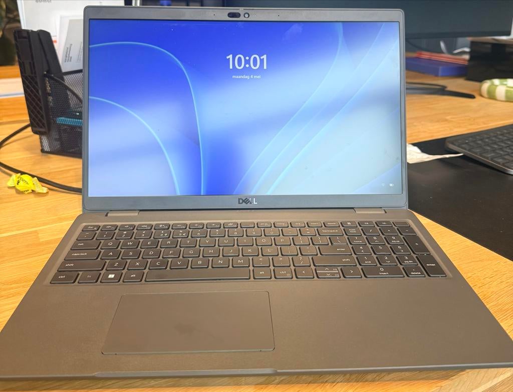 Dell Latitude 3540, Ophalen, Met videokaart, 2 tot 3 Ghz, Qwerty