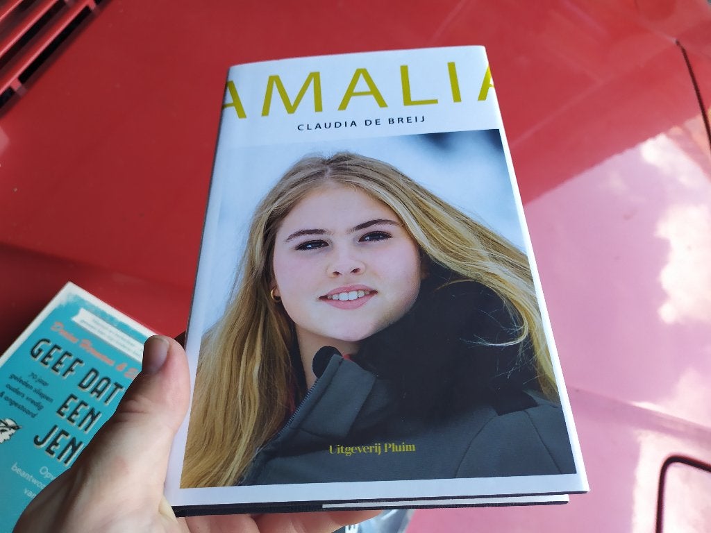 Amalia - Claudia de Breij, Ophalen of Verzenden, Gelezen, Overige