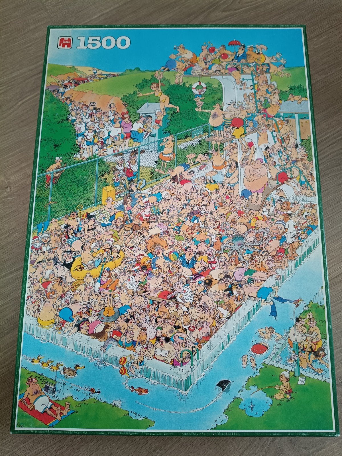 Jan van Haasteren 1500 stukjes zwembad, Ophalen of Verzenden, 500 t/m 1500 stukjes, Zo goed als nieuw, Legpuzzel