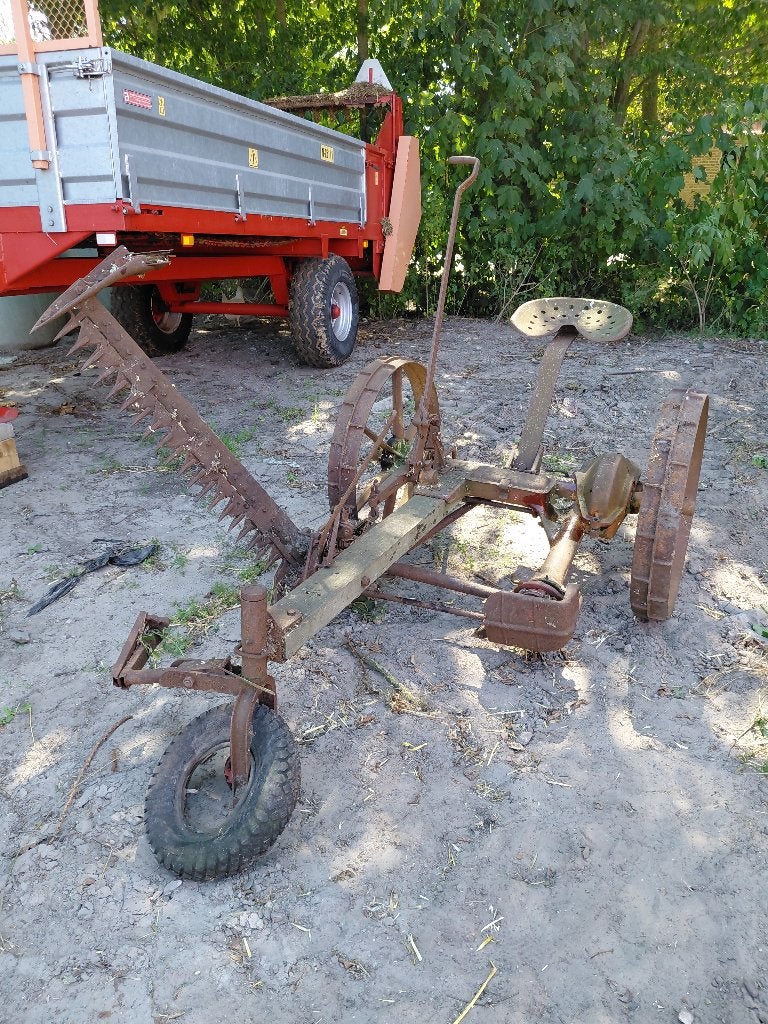 Oude 1 paards maaimachine, Ophalen, Gebruikt, Recreatie