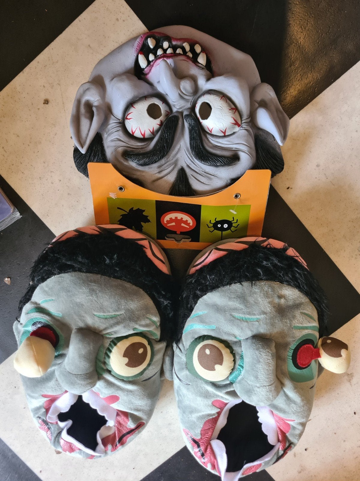 Halloween Masker pantoffels deko alles nieuw, Ophalen of Verzenden, Nieuw