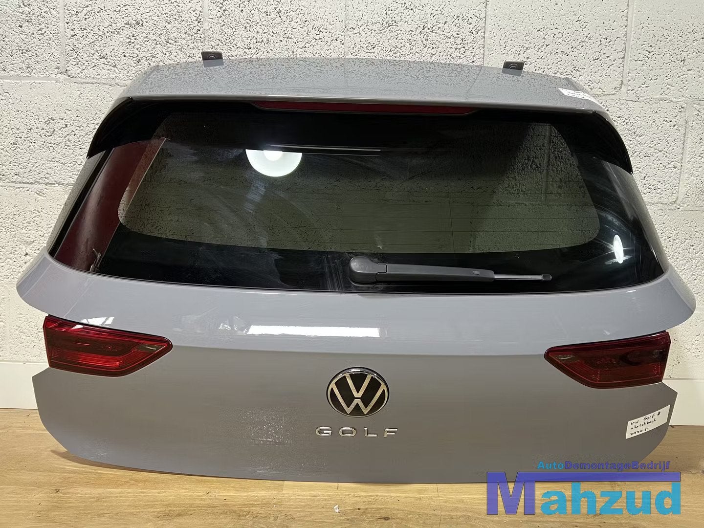 VW GOLF 8 hatchback GRIJS GREY achterklep compleet 2020+, Gebruikt, Volkswagen AG, Achter, Berliner Ring 2
38440  Wolfsburg, DE