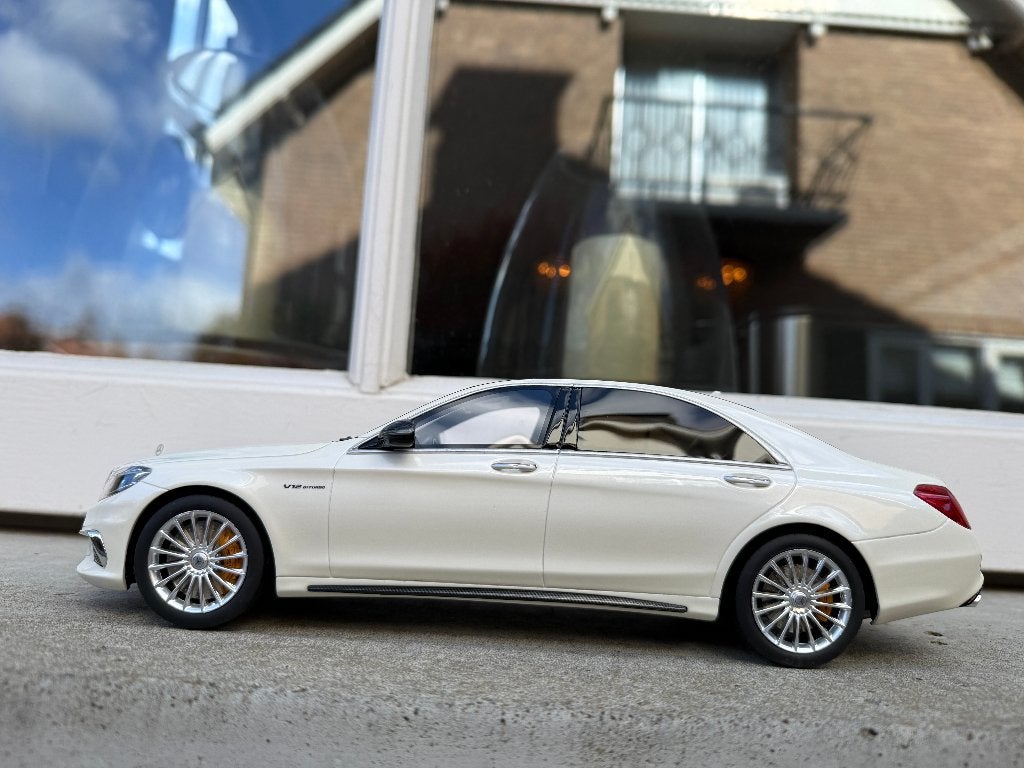 1:18 Mercedes W222 AMG S65 Designo Diamant Wit GT Spirit, Overige merken, Info@gts-models.com, 2, rue de l'écusson, Zone commerciale Oxygène Sud, Josselin, 56120, FR
