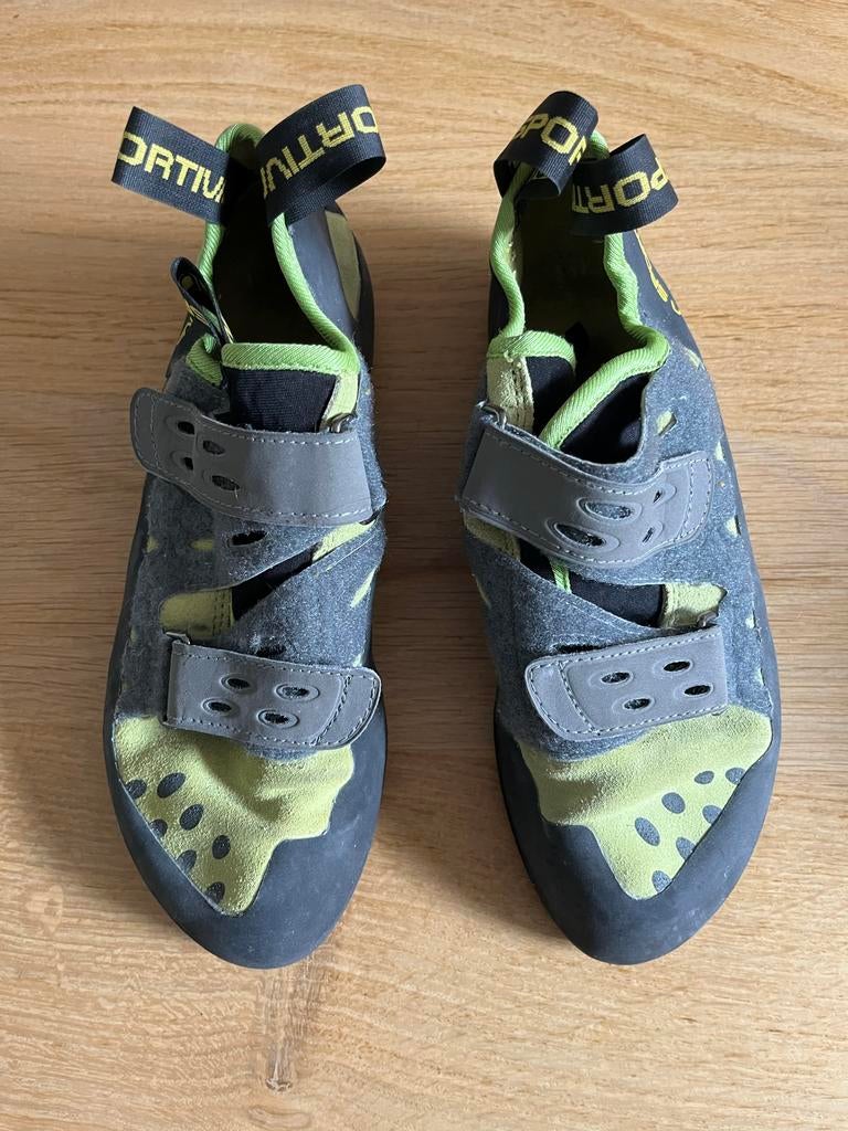 La Sportiva Tarantula klimschoenen - Maat 42,5, Sport en Fitness, Klimsport, Ophalen of Verzenden, Zo goed als nieuw, Klimsportschoenen