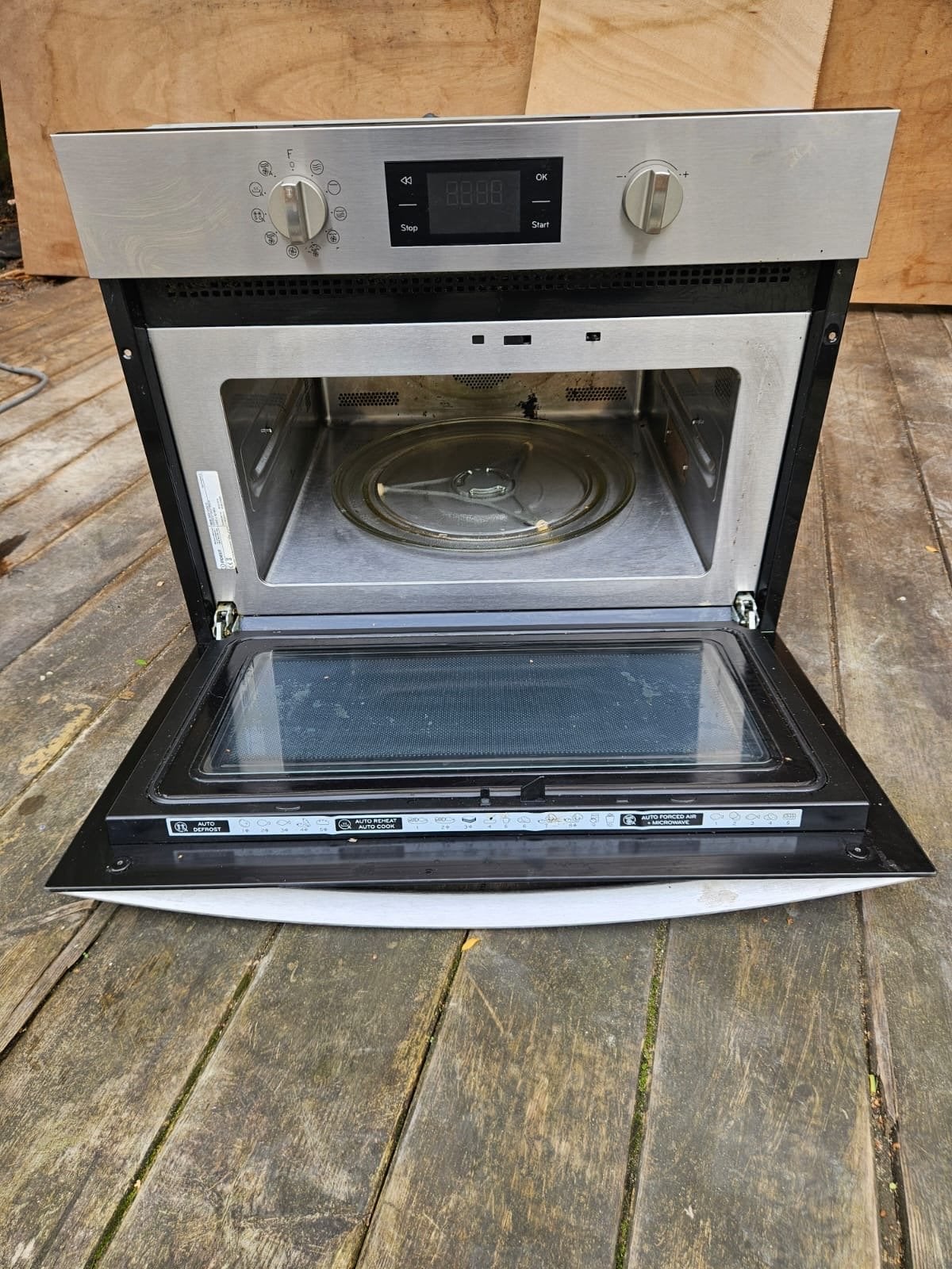 Indesit Inbouw Combimagnetron MWI 3400 IX - 45 cm nis, Witgoed en Apparatuur, Ophalen, Combimagnetron, Gebruikt, Grill
