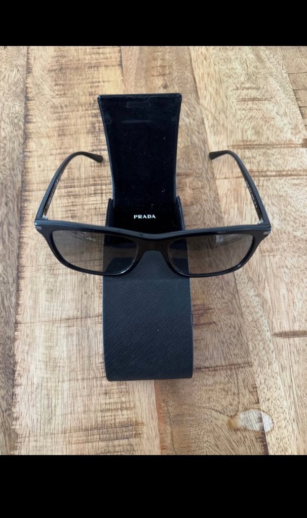 Sunglasses, Sieraden, Tassen en Uiterlijk, Overige merken, Zonnebril, Zwart, Ophalen of Verzenden