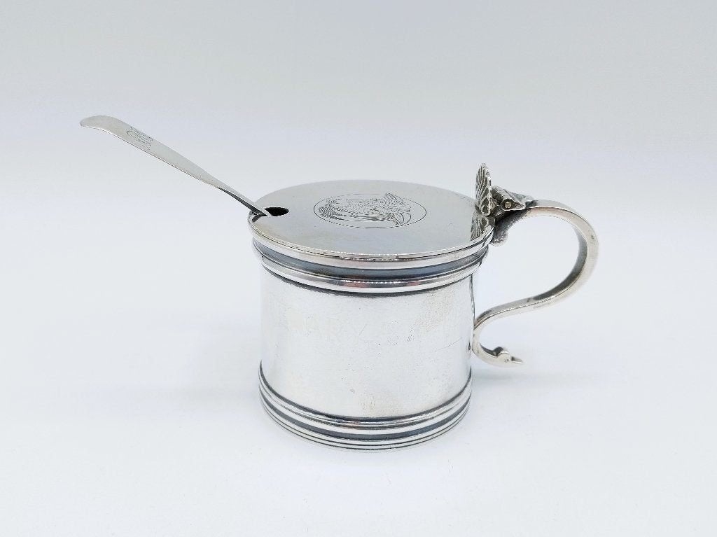 Zilveren mosterdpot met mosterdlepel, E. Barnard, 1977, Antiek en Kunst, Verzenden, Zilver