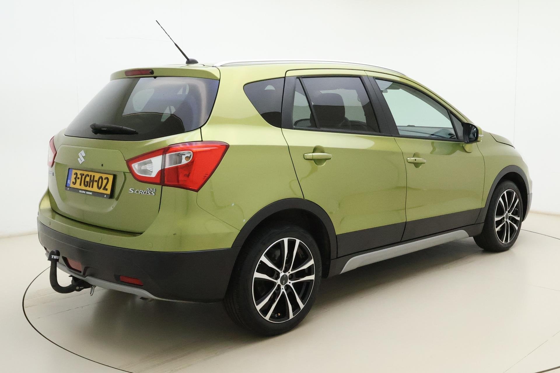 Suzuki SX4 S-Cross 1.6 High Executive 120pk | Automaat | Led, Gebruikt, 4 cilinders, 400 kg, 49 €/maand