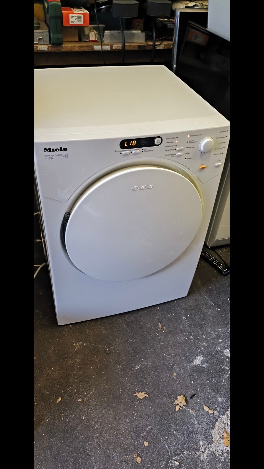 Miele Droger T7734, Witgoed en Apparatuur, Wasdrogers, Zo goed als nieuw, Luchtafvoer, Voorlader, 6 tot 8 kg, 85 tot 90 cm, Anti-kreukfase