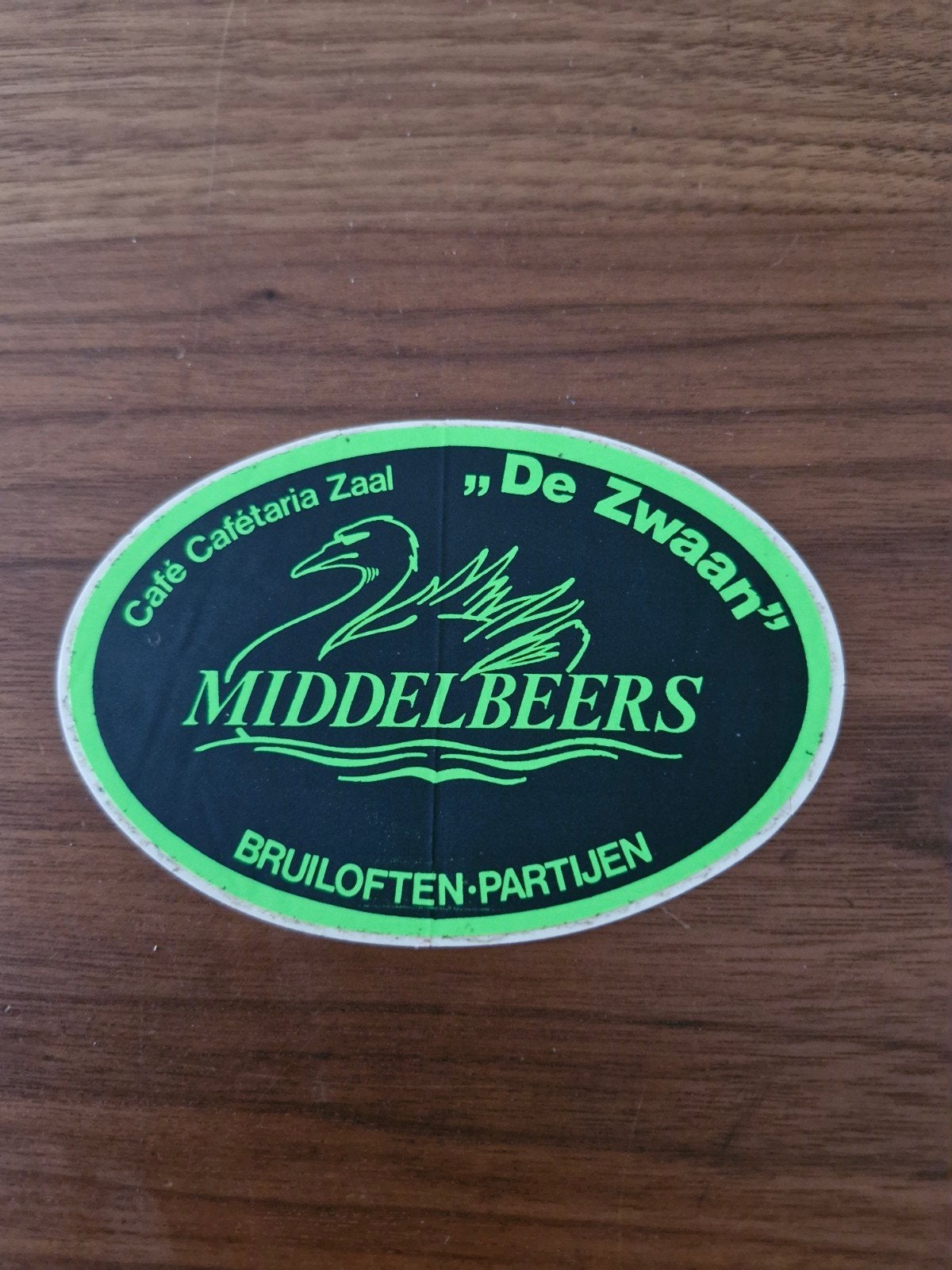 10650  sticker Café Cafetaria Zaal De Zwaan Middelbeers, Verzamelen, Ophalen of Verzenden, Gebruikt, Bedrijf of Vereniging