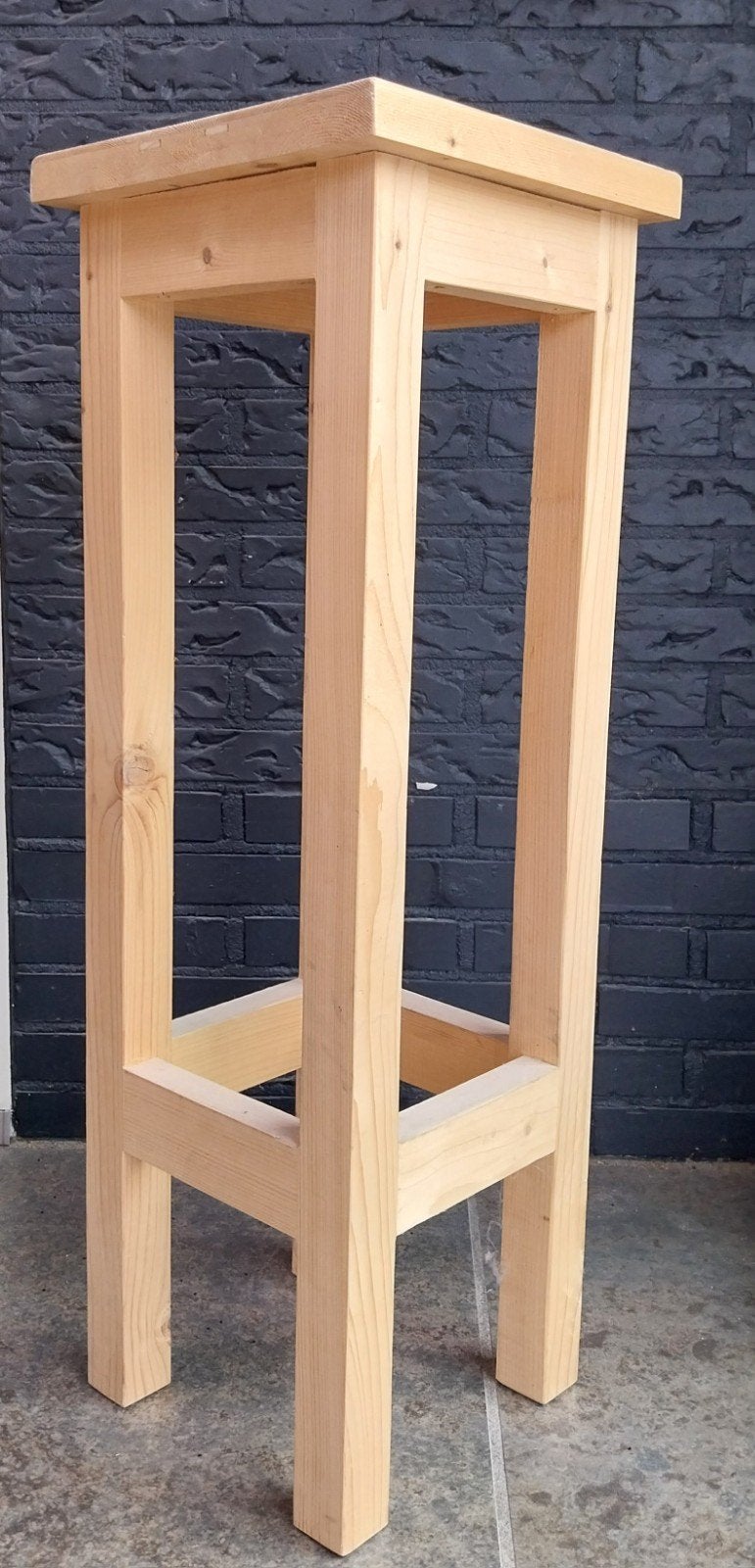 6 houten bar krukken, Huis en Inrichting, Barkrukken, Ophalen, Hout, 60 tot 90 cm