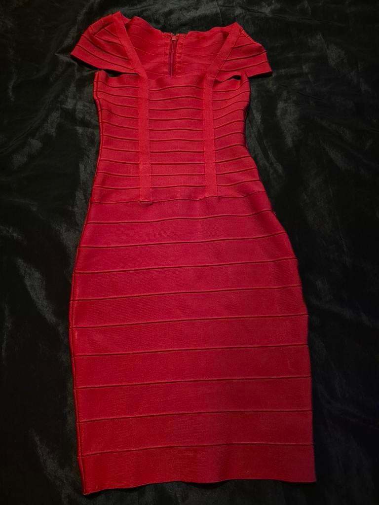 Super mooie rode jurk, Kleding | Dames, Ophalen, Zo goed als nieuw, Maat 34 (XS) of kleiner, Boven de knie