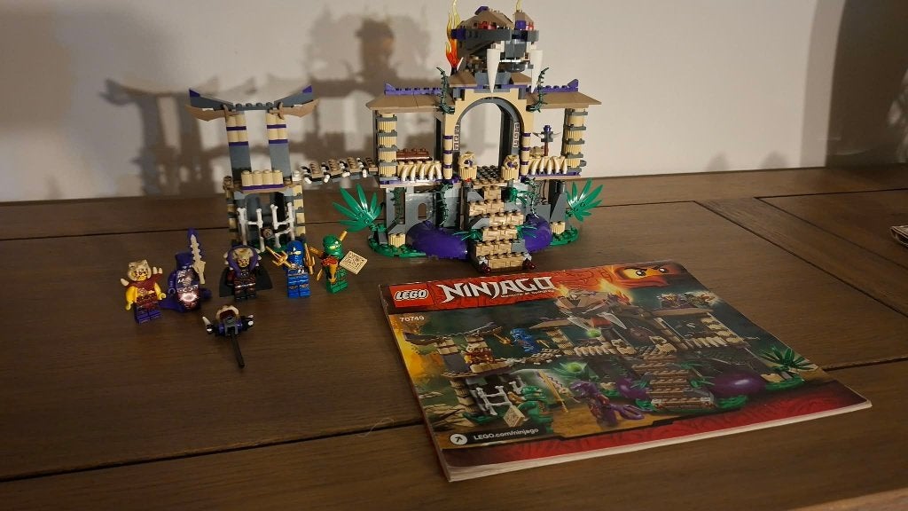 Lego Ninjago 70749 slangenpoort, Inclusief minifiguren, Lego, Ophalen of Verzenden, Zo goed als nieuw