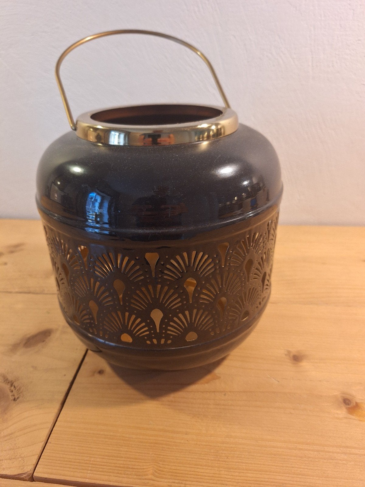 Donker bruin lantaarn of windlicht met gouden details, Ophalen, Gebruikt, Zwart, Metaal